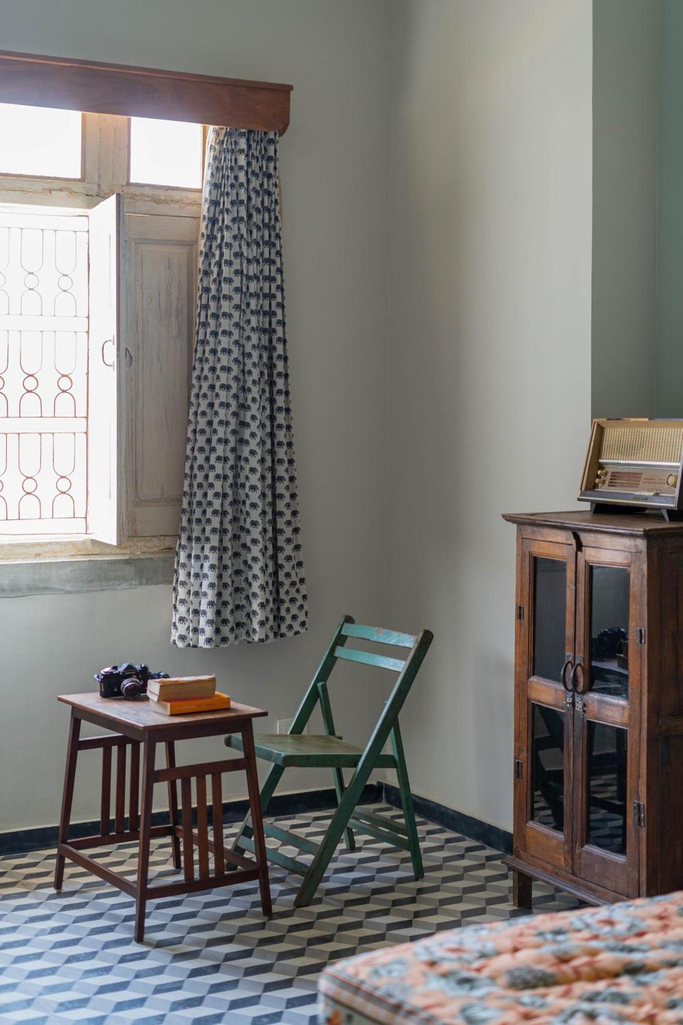 Kol Pol Mohalla Boutique Stay Udaipur Bagian luar foto