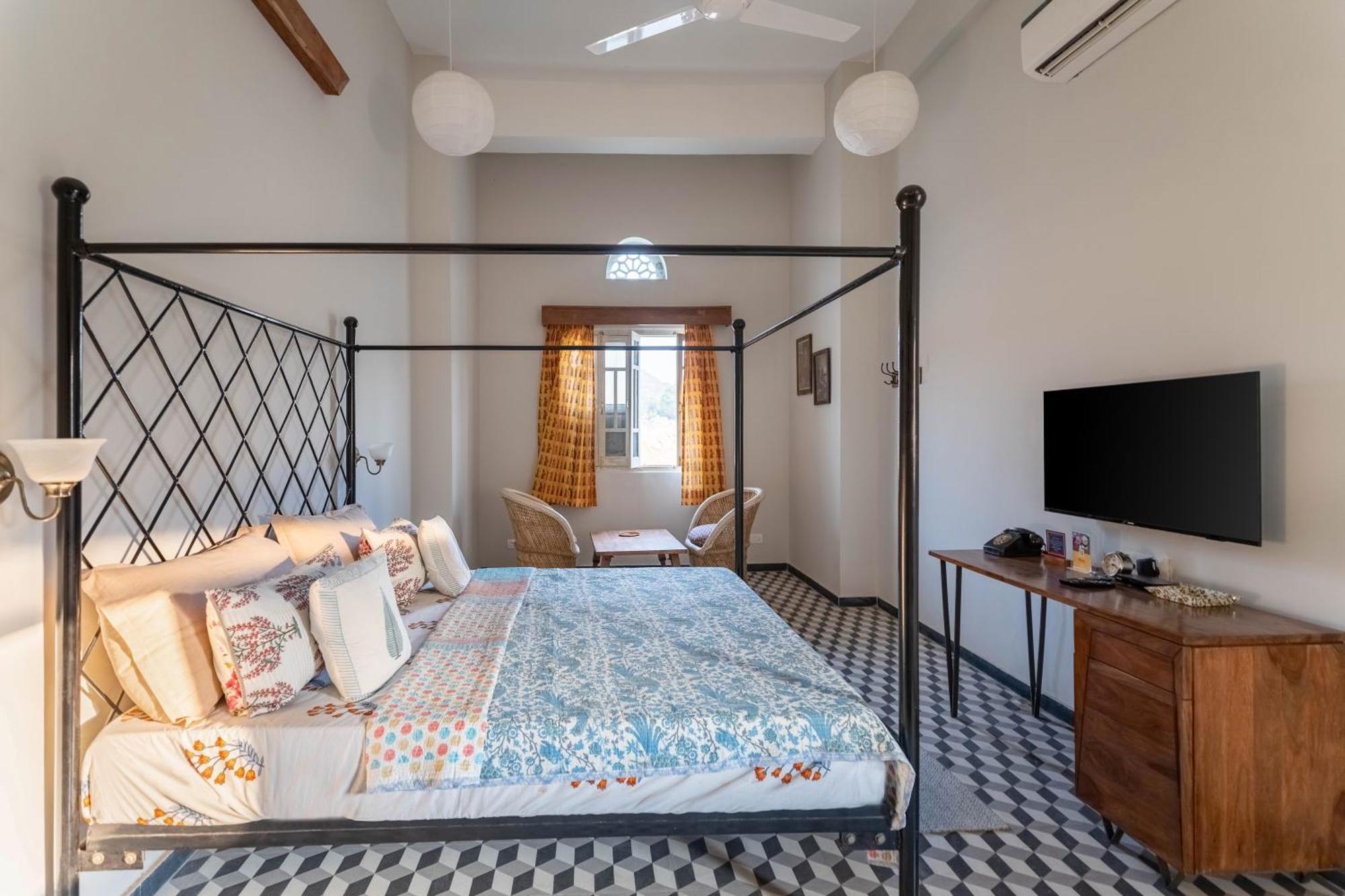 Kol Pol Mohalla Boutique Stay Udaipur Bagian luar foto